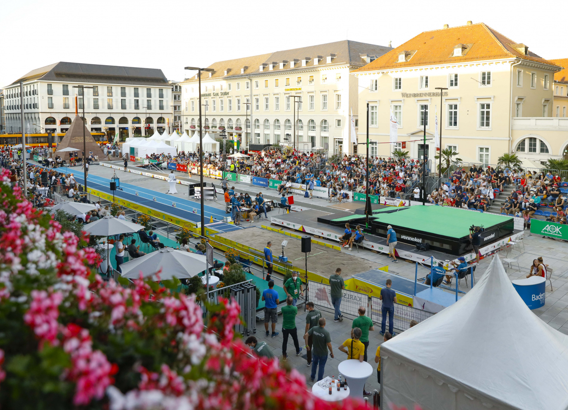 „Karlsruhe springt“ bringt Weltklasse-Leichtathletik ins Herz der Stadt